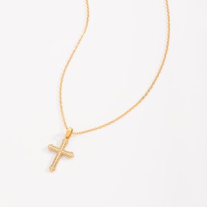 Collar en baño de oro con dije de cruz