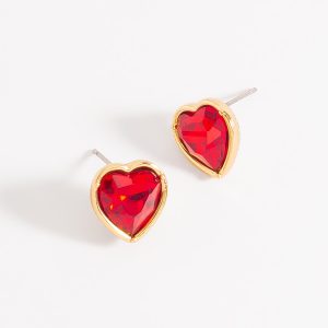 Aretes corazón rojo en baño de oro elegantes y únicos